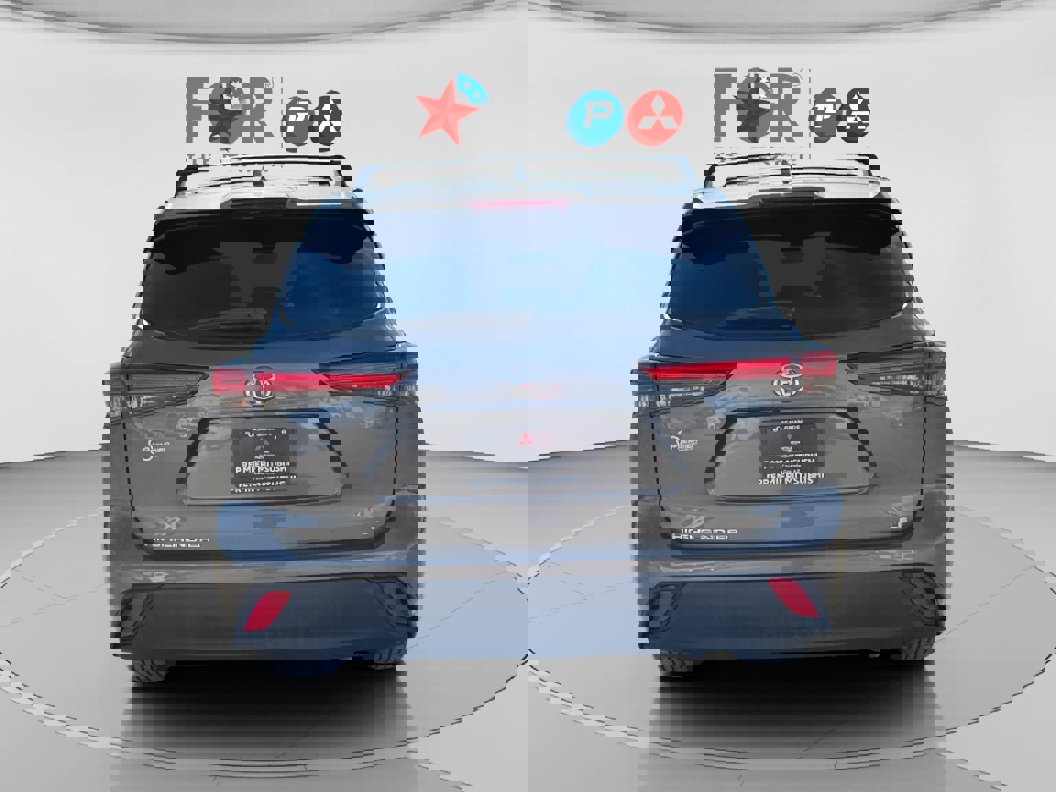 Used 2021 Toyota Highlander LE image 26