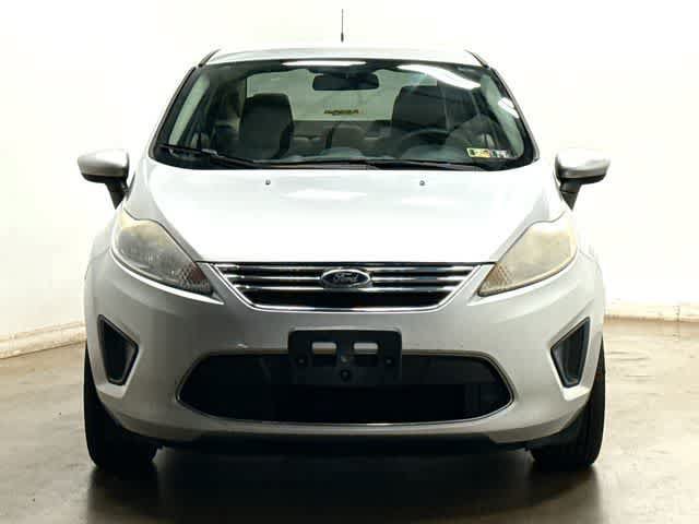 Used 2011 Ford Fiesta SE w/ Super Fuel Economy Pkg FWD image 18
