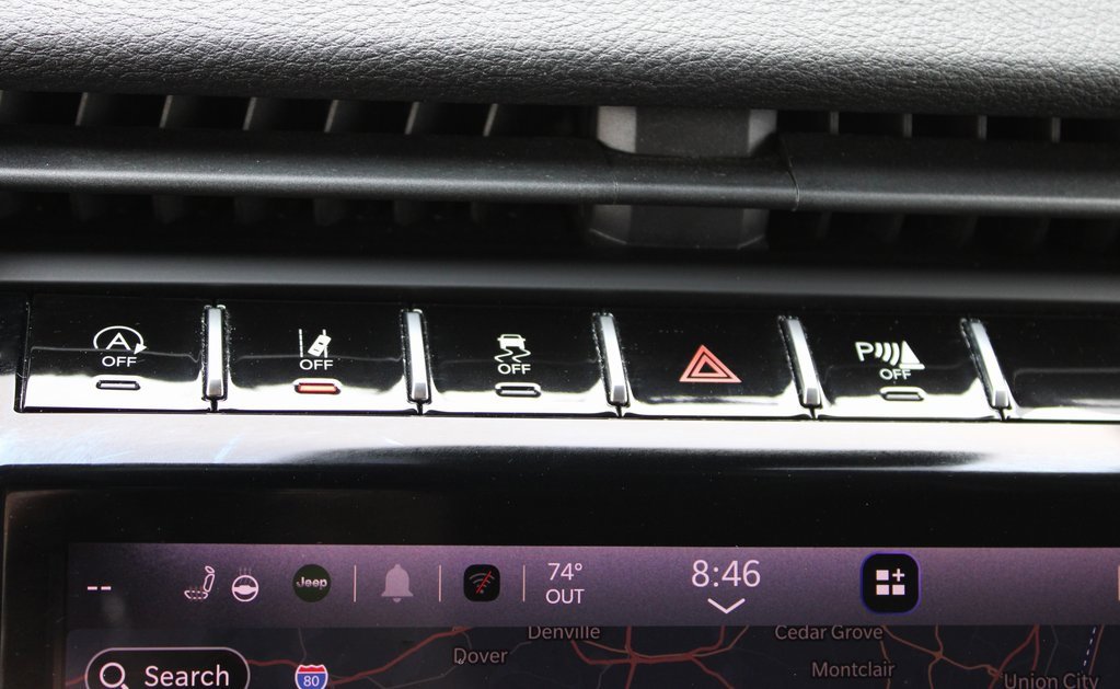 Used 2022 Jeep Grand Cherokee L Limited image 46