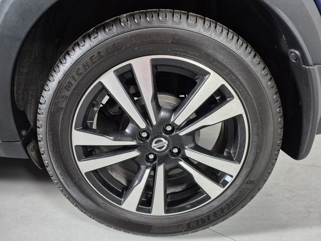 Used 2018 Nissan Kicks SV w/ Exterior Package FWD image 11