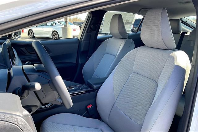 New 2026 Toyota Prius LE image 9