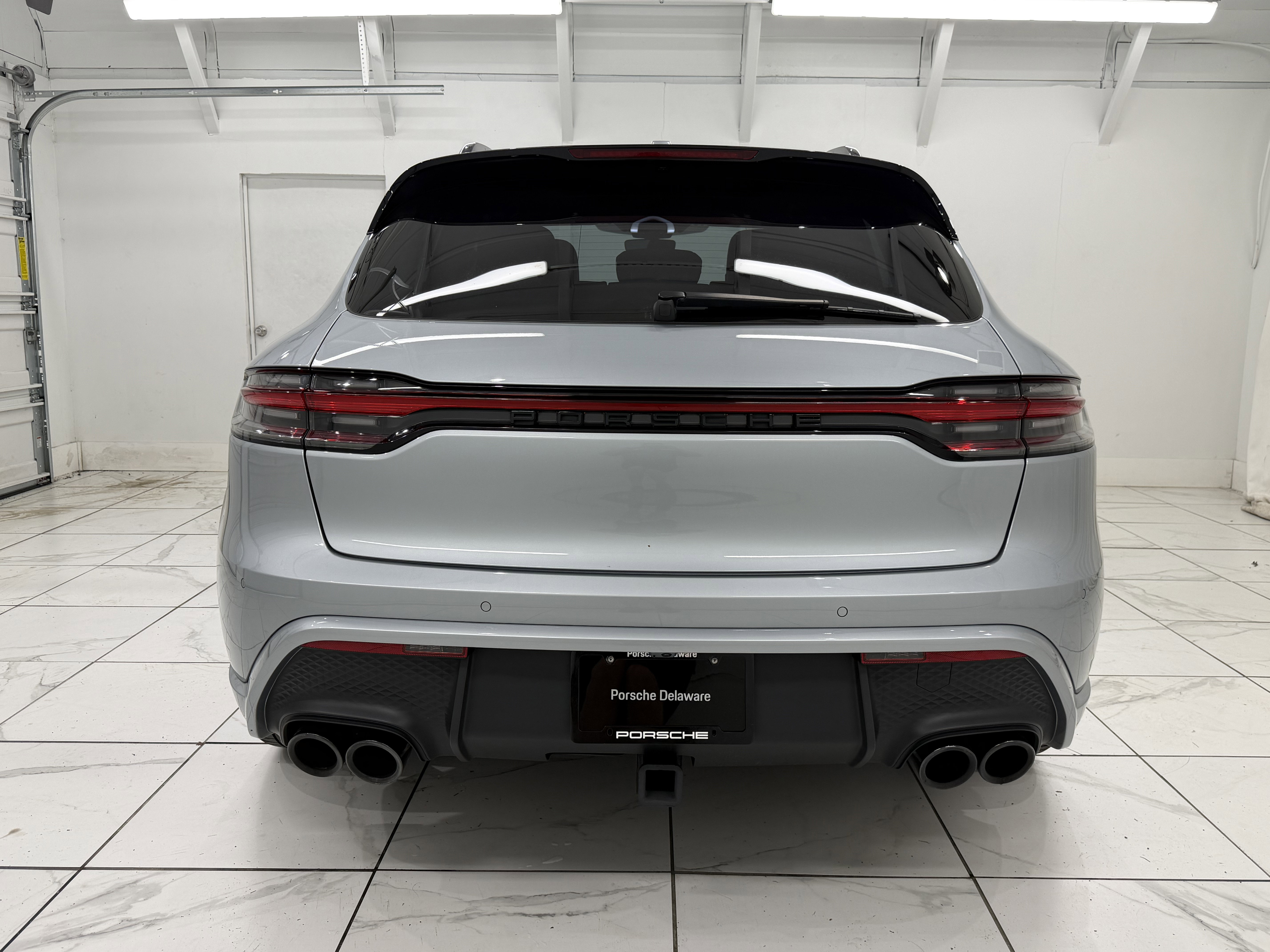 Certified 2024 Porsche Macan Turbo AWD/4WD image 13