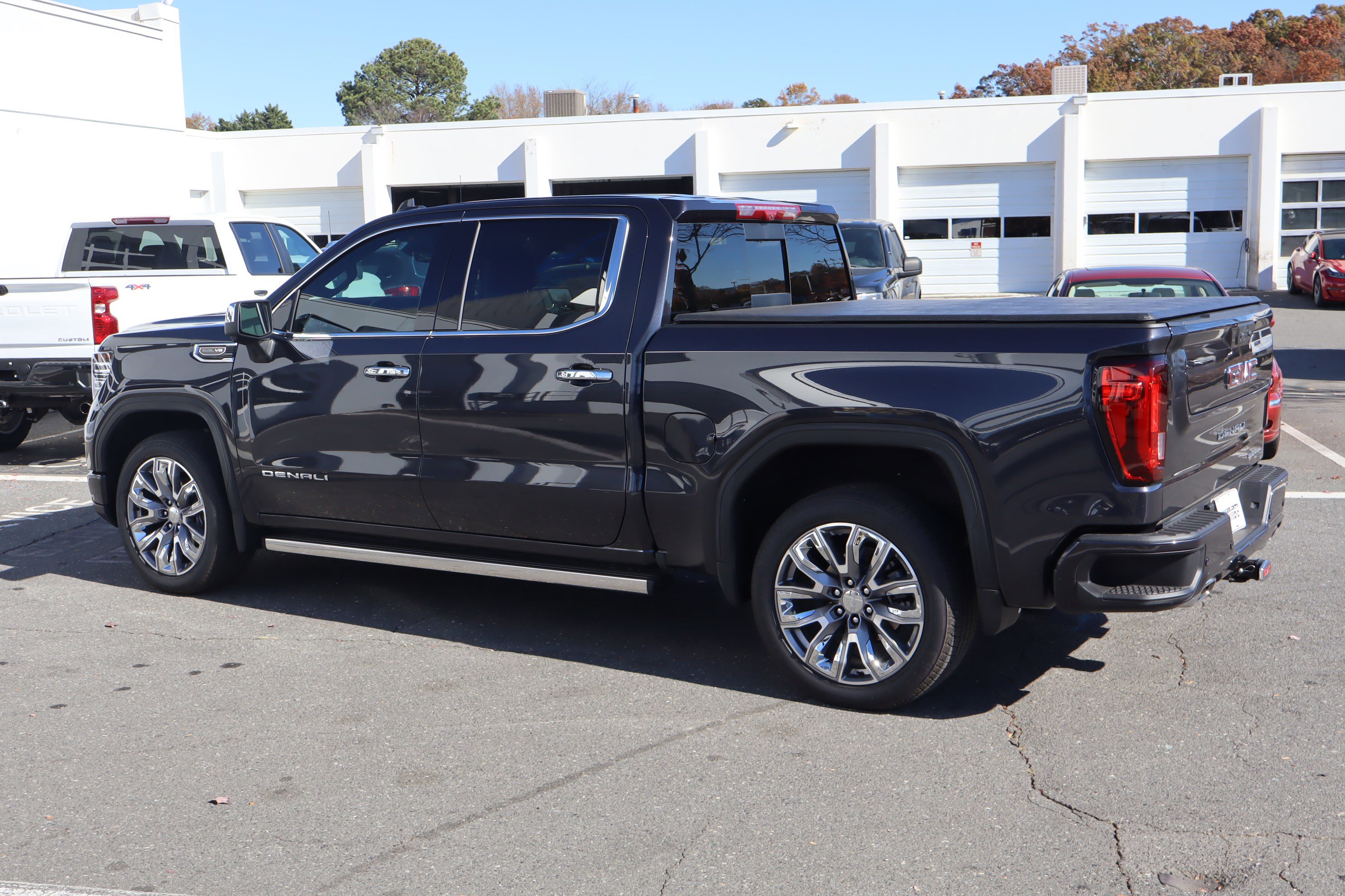 Used 2024 GMC Sierra 1500 Denali w/ Denali Reserve Package image 9