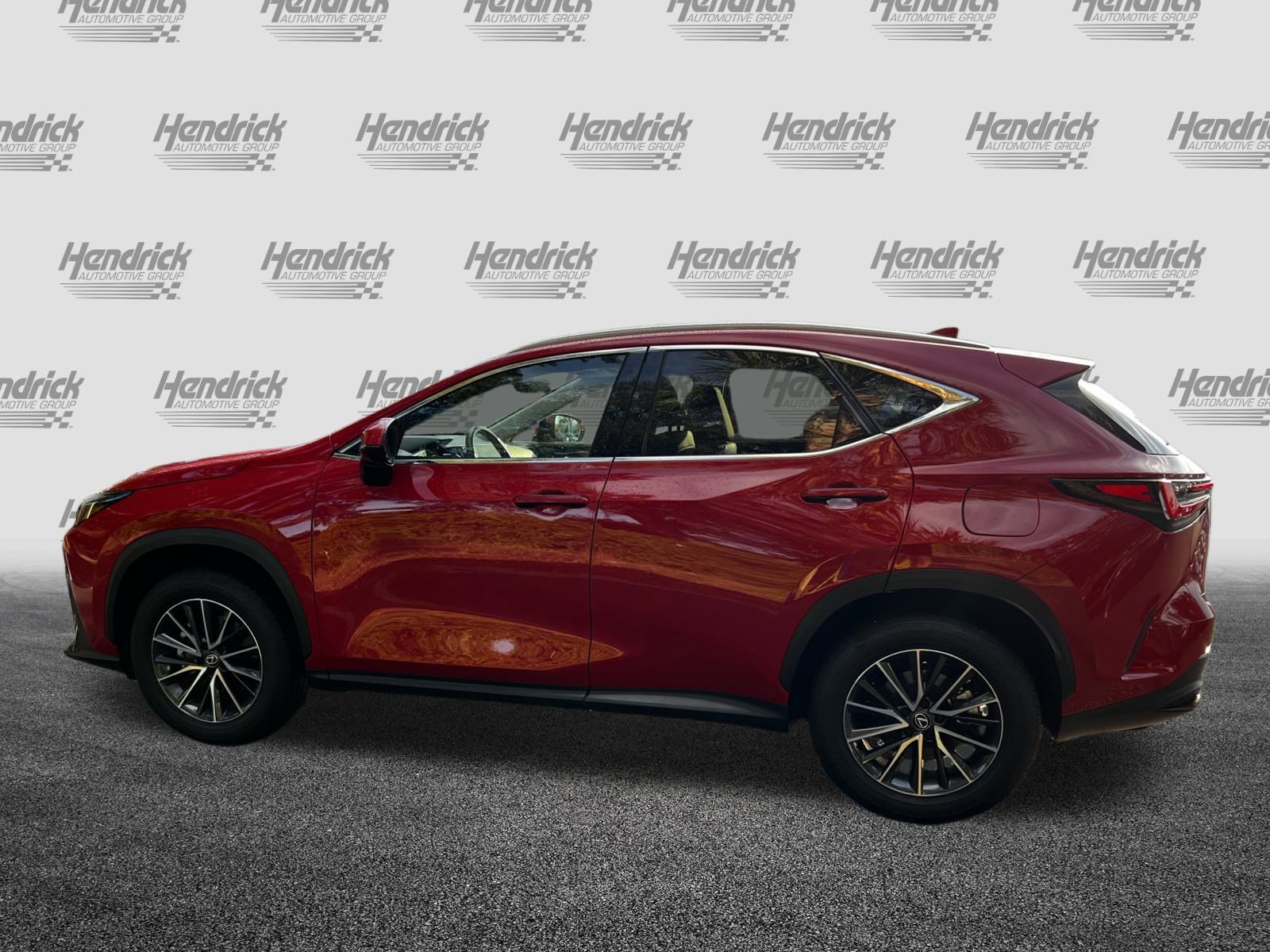 Certified 2025 Lexus NX 250 FWD w/ Premium Package image 6