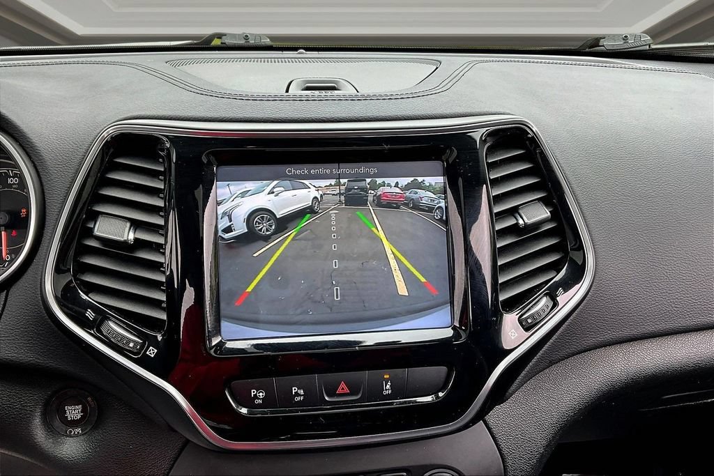Used 2022 Jeep Cherokee Limited AWD/4WD image 14