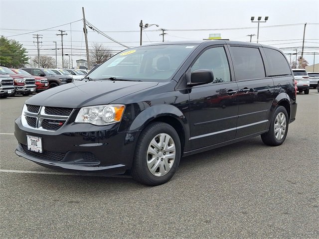 Used 2017 Dodge Grand Caravan SE w/ Power Window Group image 16