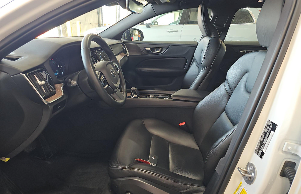 Used 2023 Volvo S60 B5 Plus w/ Climate Package AWD/4WD image 8