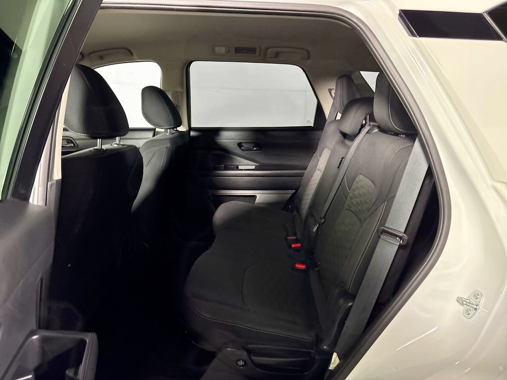 Used 2024 Nissan Pathfinder SV AWD/4WD image 19
