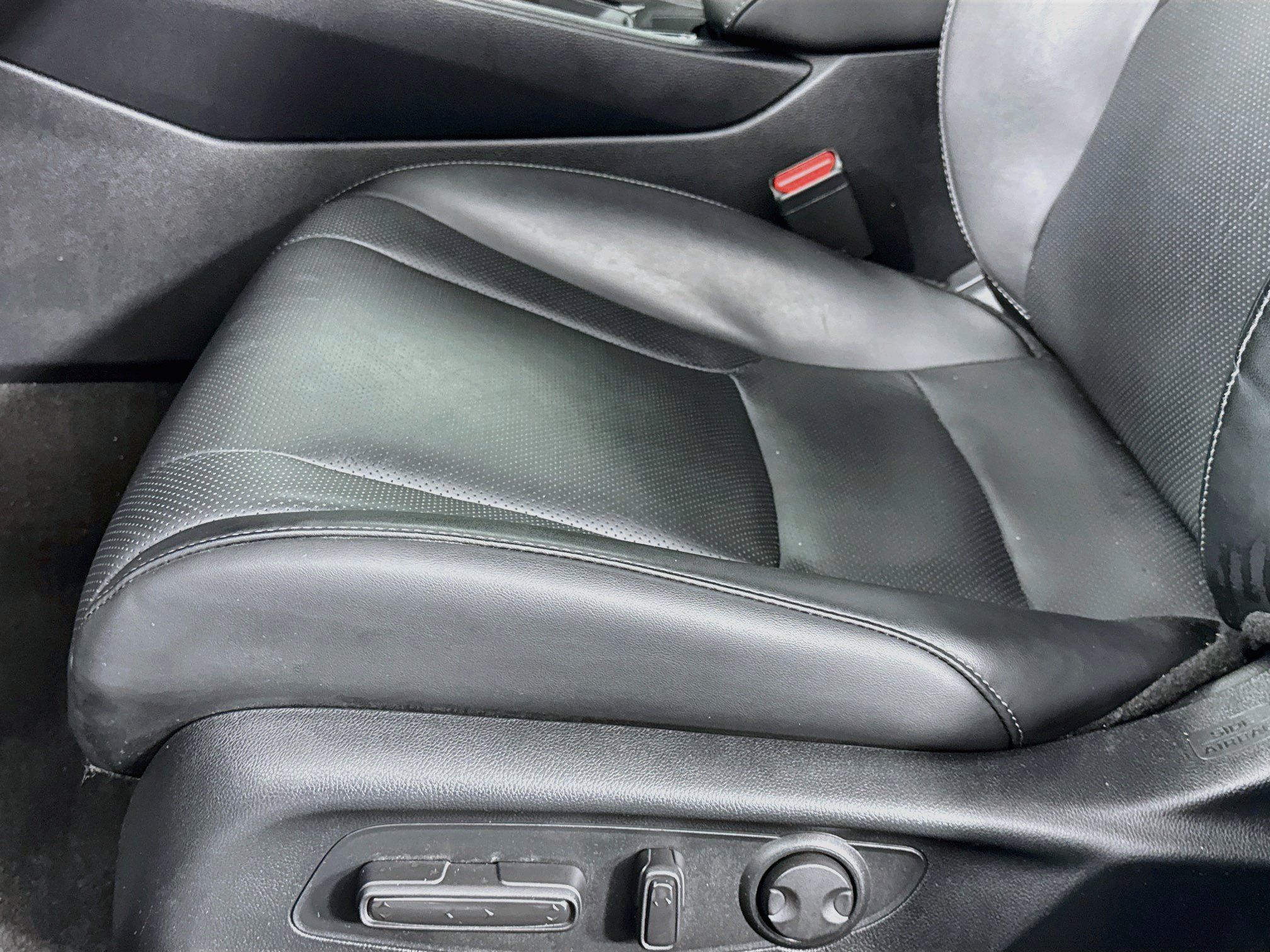 Certified 2023 Honda Accord Sport image 18