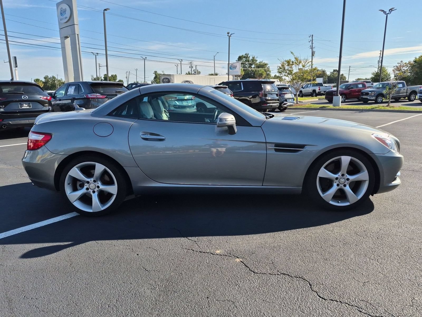 Used 2012 Mercedes-Benz SLK 350 image 4