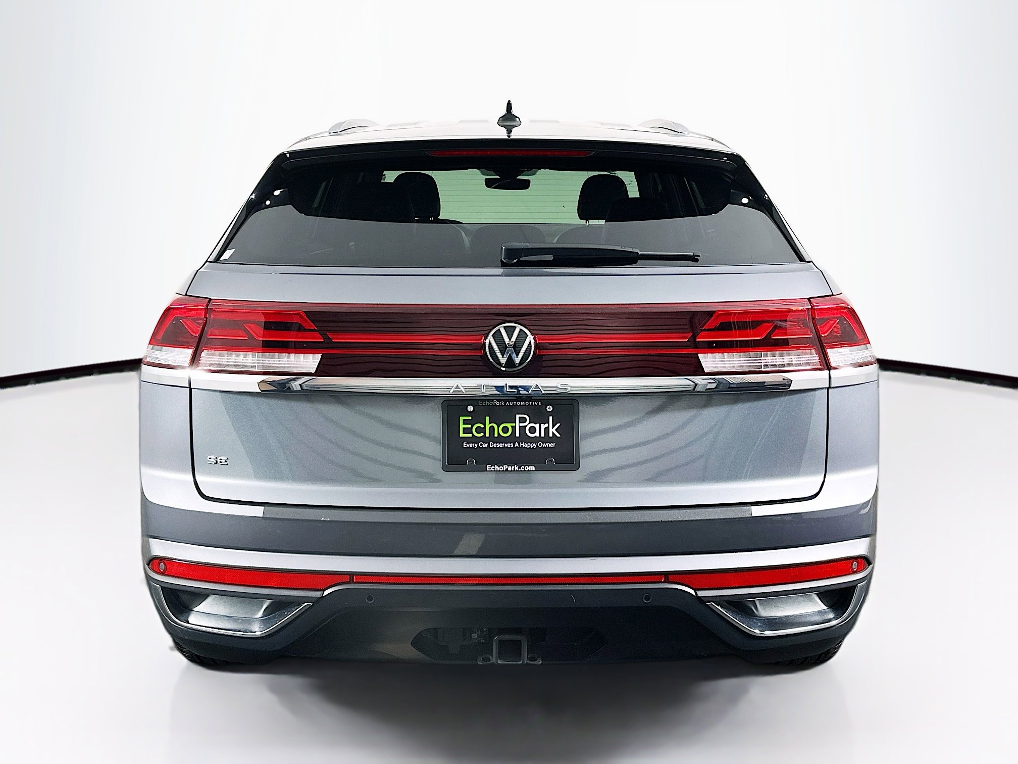 Used 2024 Volkswagen Atlas Cross Sport SE image 7