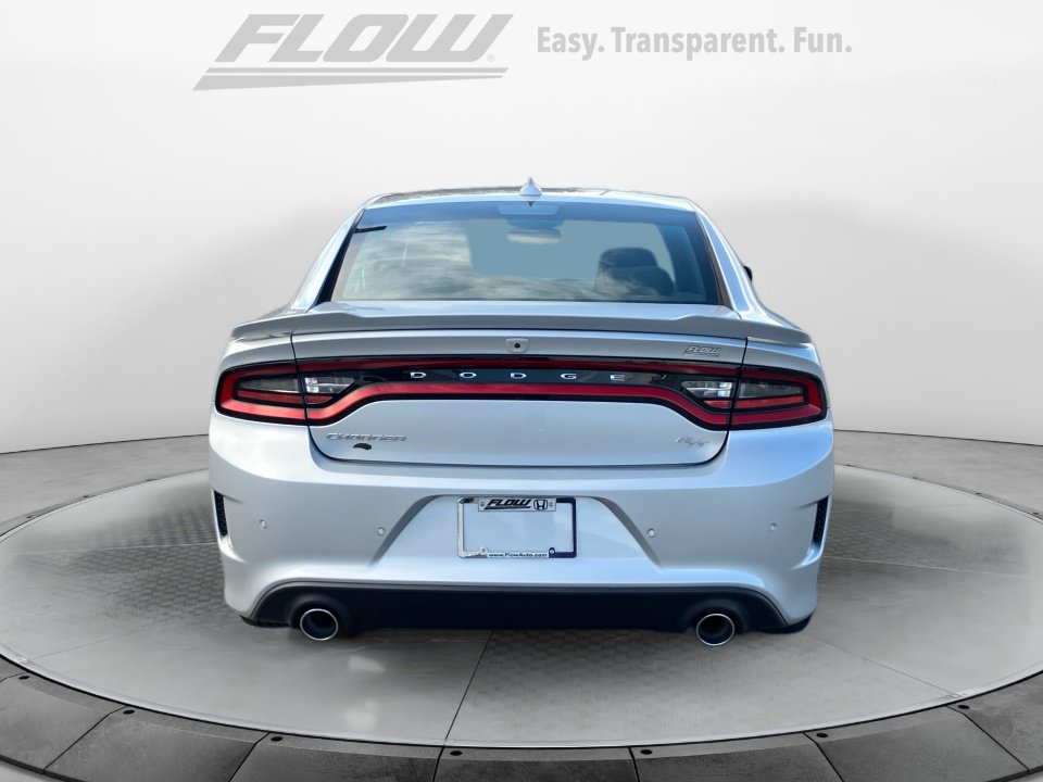 Used 2022 Dodge Charger R/T RWD image 8