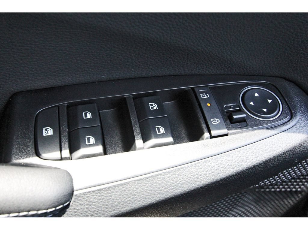 New 2026 Kia Seltos S FWD image 16