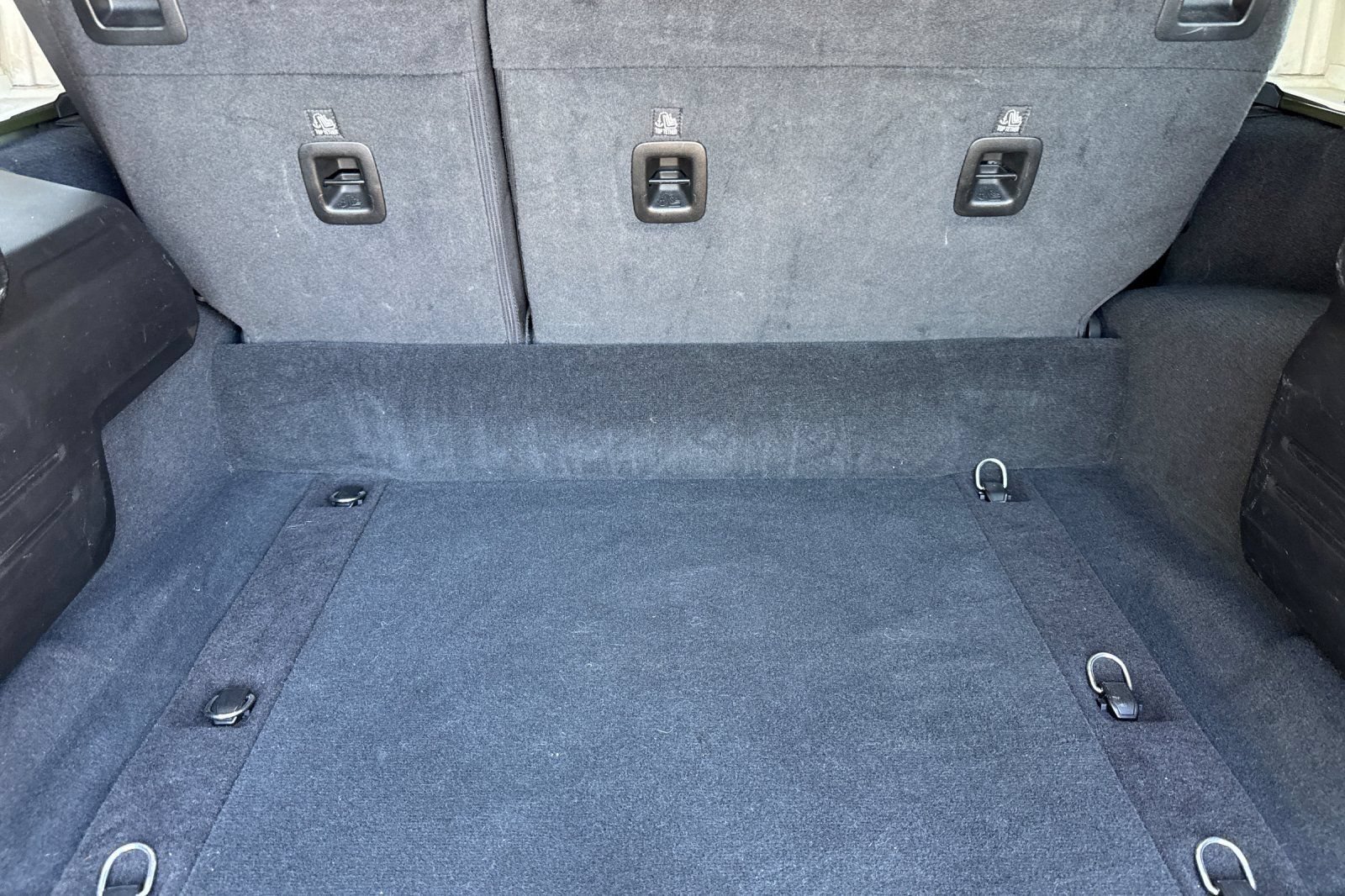 Used 2024 Jeep Wrangler Unlimited Sahara AWD/4WD image 16