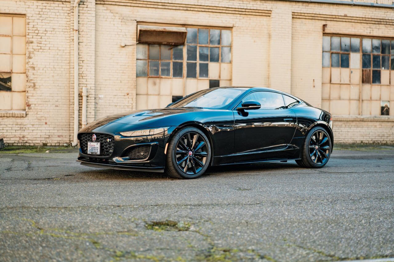 Used 2021 Jaguar F-TYPE R image 46