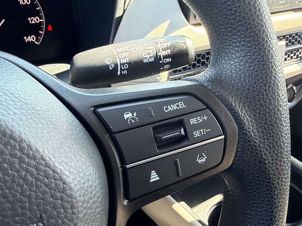 Certified 2024 Honda HR-V LX image 23