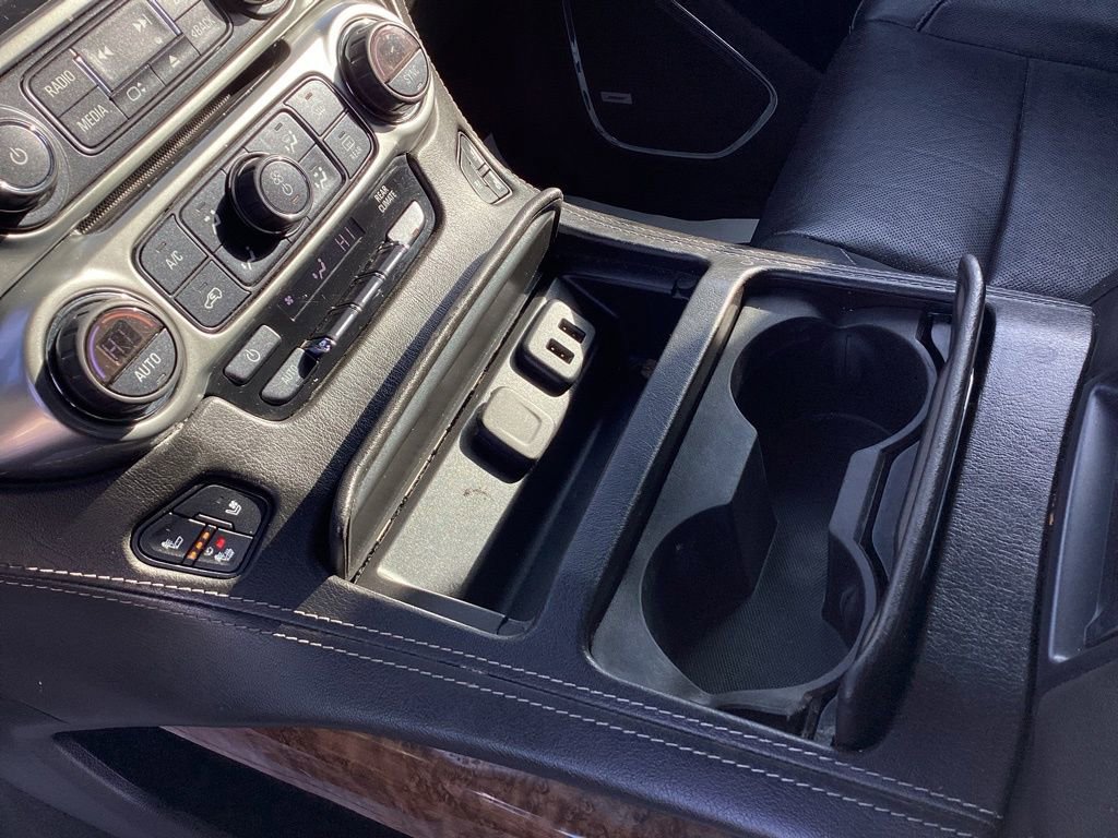 Used 2020 Chevrolet Suburban Premier image 42