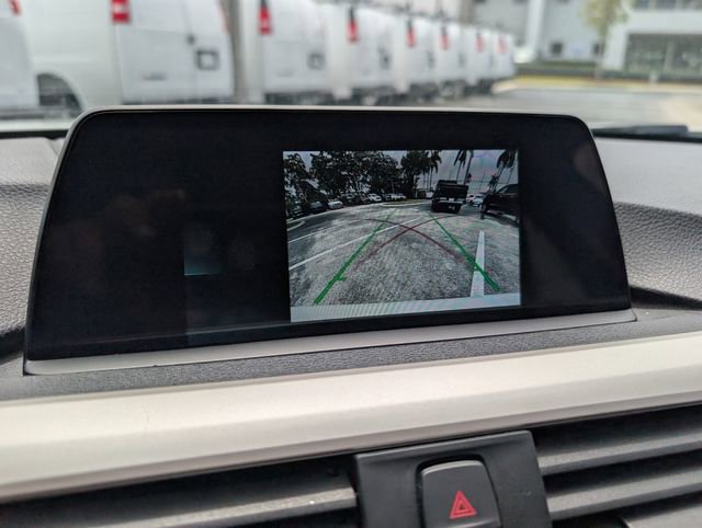 Used 2018 BMW 320i Sedan image 22