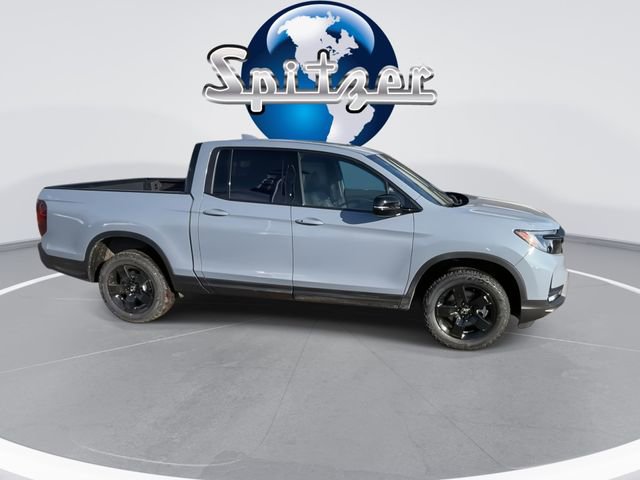 New 2026 Honda Ridgeline Black Edition image 2