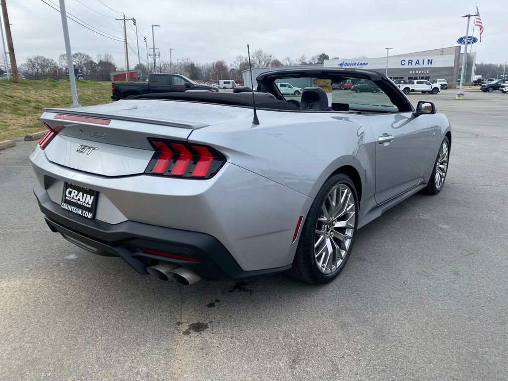 Used 2024 Ford Mustang GT Premium image 7
