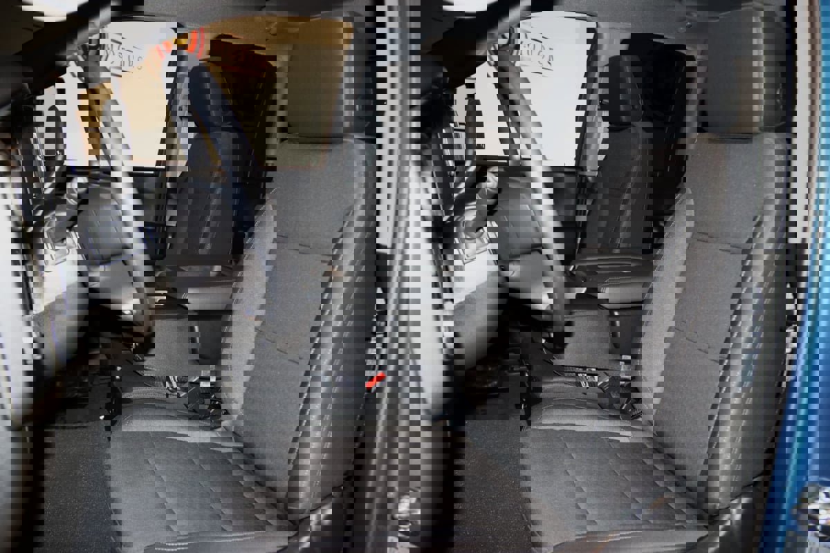 Used 2026 Chevrolet Silverado 2500 Custom w/ Custom Value Package image 37