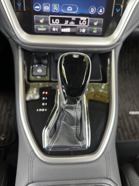 Used 2025 Subaru Outback Premium image 13