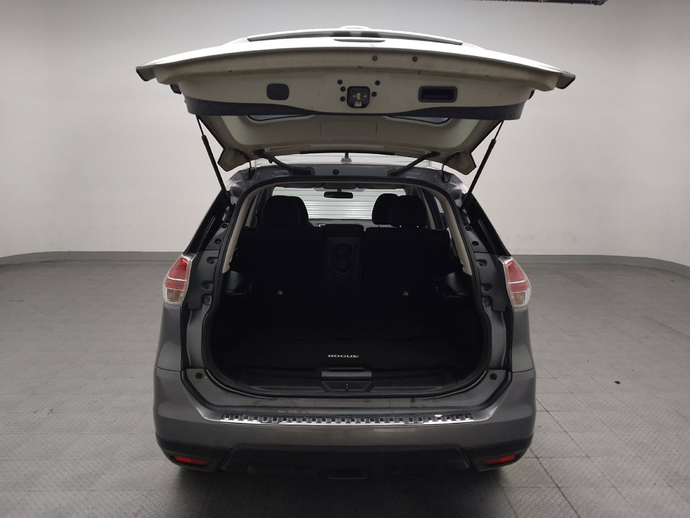 Used 2015 Nissan Rogue S AWD/4WD image 29