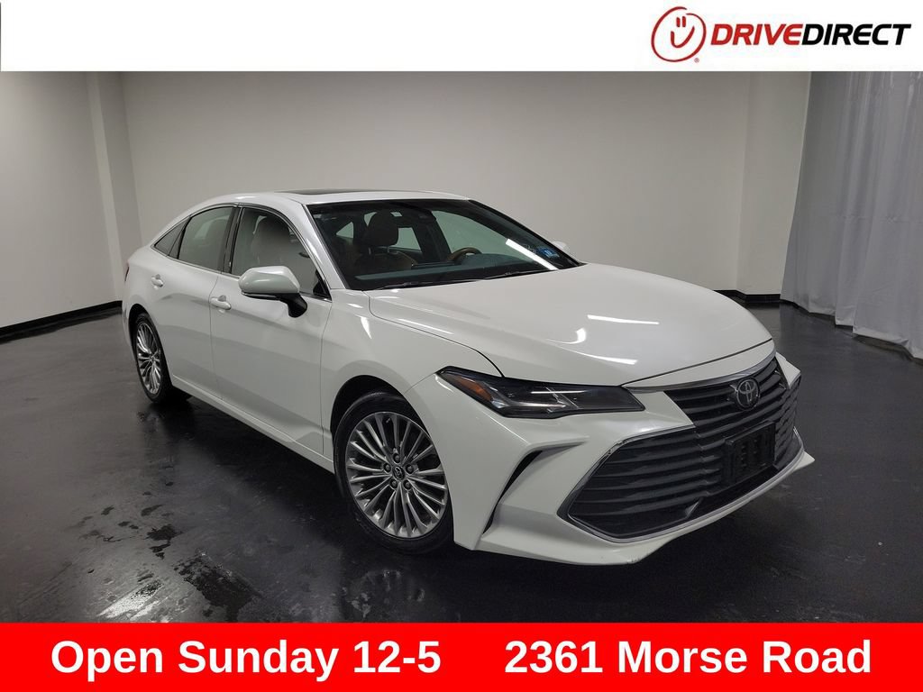 Used 2019 Toyota Avalon Limited w/ Four Season Floor Mat Package