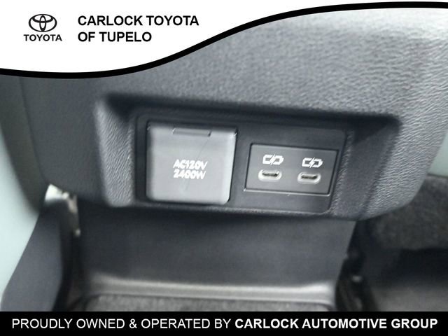 Used 2025 Toyota Tacoma Trailhunter image 29