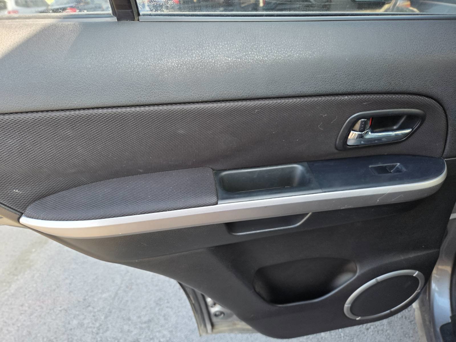 Used 2010 Suzuki Grand Vitara Premium image 9