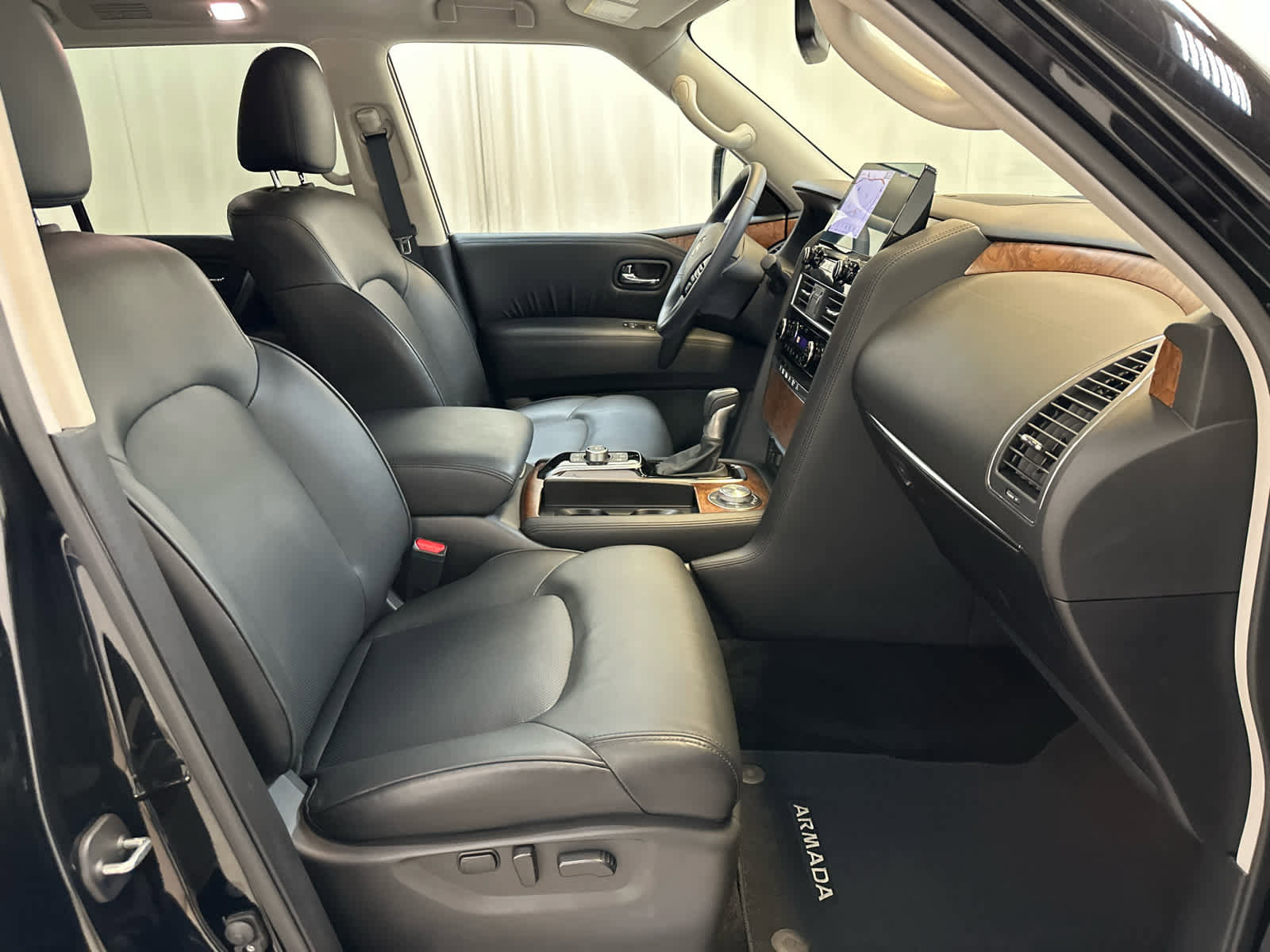 Certified 2024 Nissan Armada SL w/ Captain's Chairs Package image 15