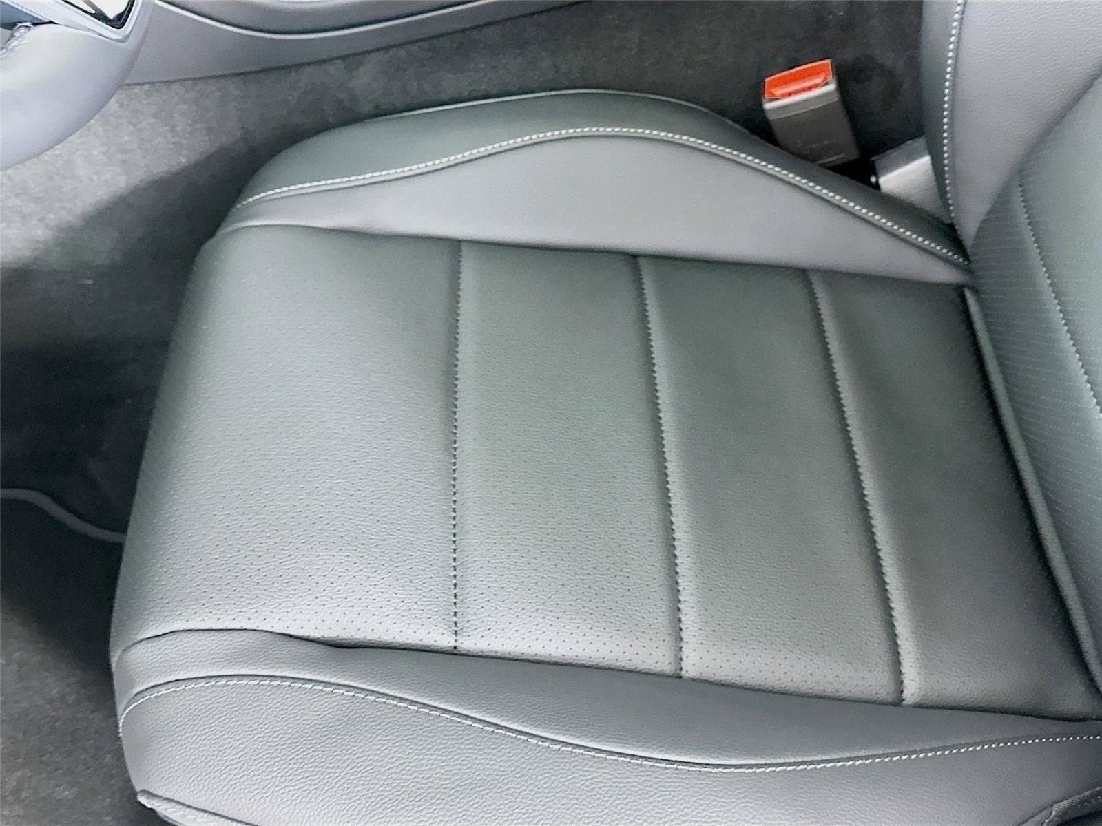 Certified 2026 Mercedes-Benz GLE 350 4MATIC image 25