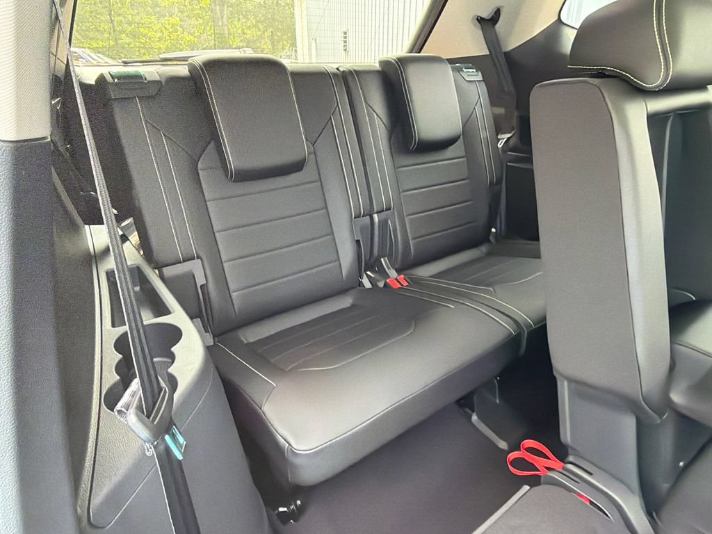 New 2026 Volkswagen Atlas SEL AWD/4WD image 24