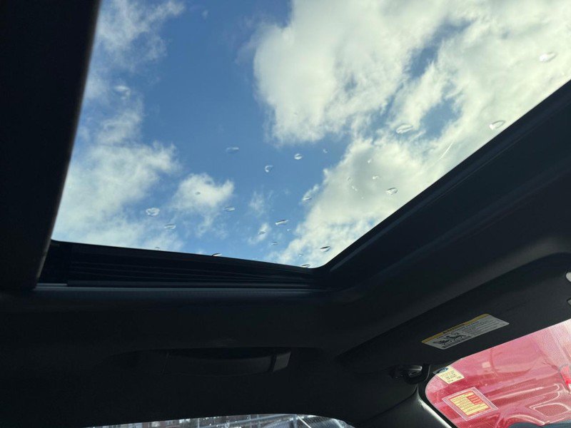 Used 2016 Dodge Challenger R/T Plus image 15