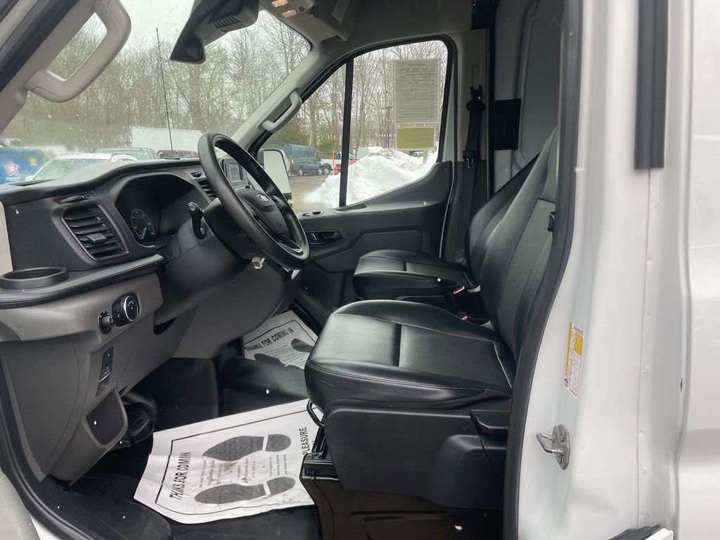 Used 2022 Ford Transit 250 Medium Roof image 12