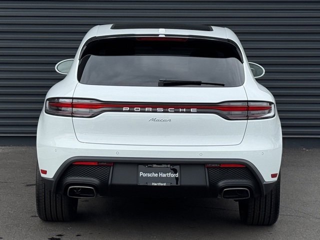 New 2026 Porsche Macan image 6