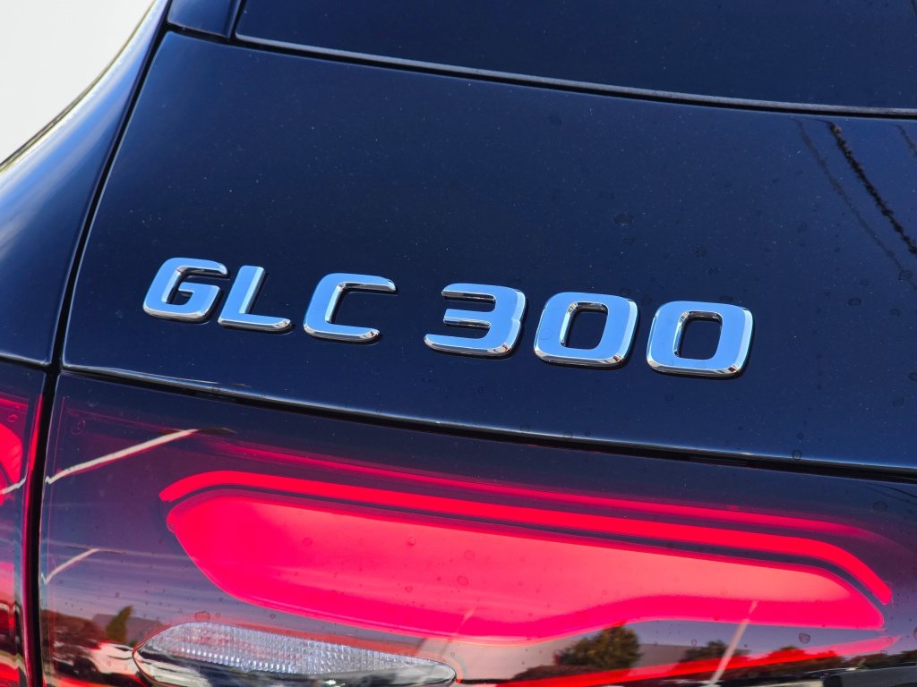 New 2027 Mercedes-Benz GLC 300 4MATIC image 29