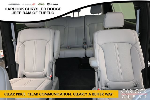 New 2026 Jeep Grand Wagoneer L 4WD w/ Premium Group I image 24