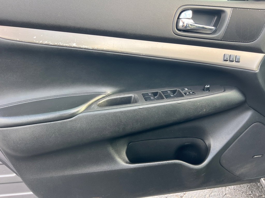 Used 2012 INFINITI G37 x w/ Premium Pkg image 10