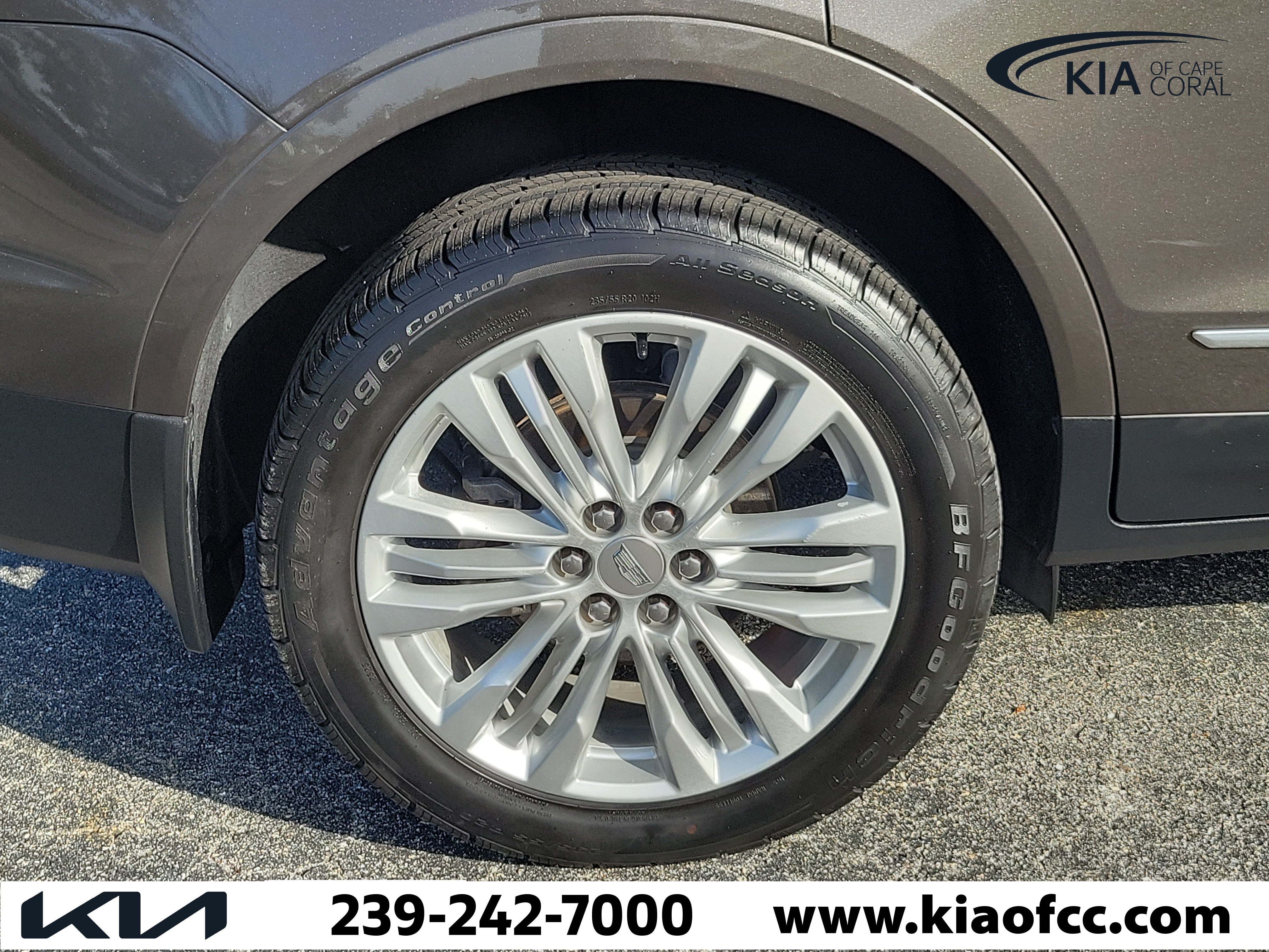 Used 2019 Cadillac XT5 Premium Luxury FWD image 9