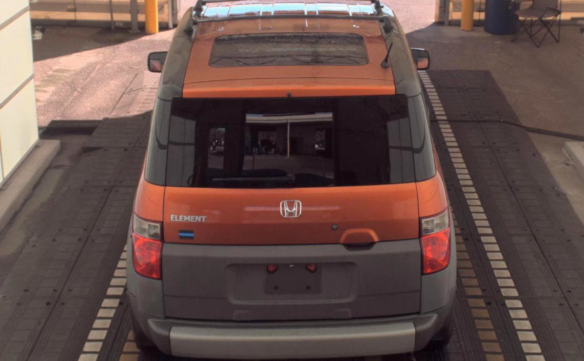 Used 2004 Honda Element EX image 5