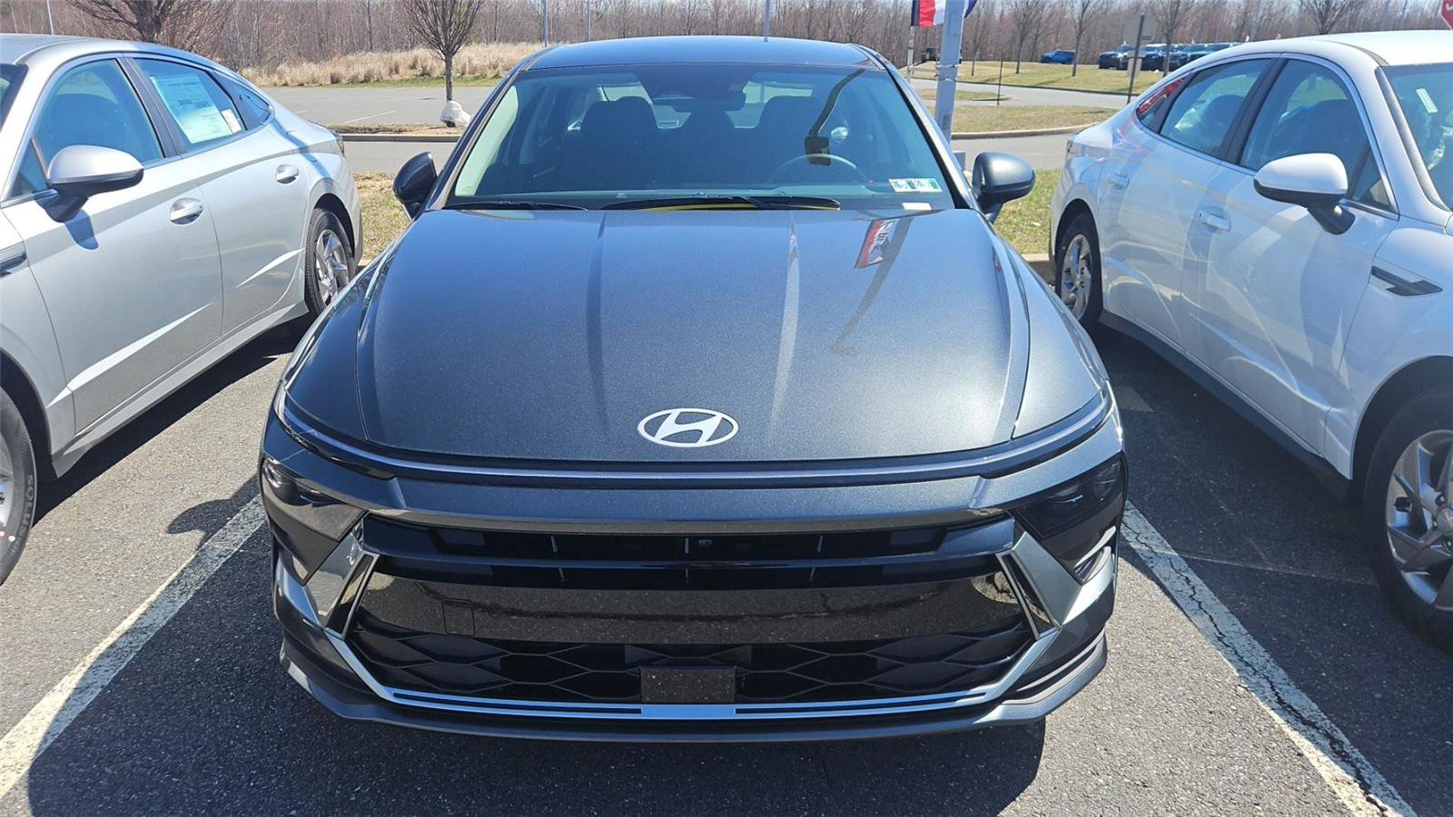 New 2026 Hyundai Sonata Blue FWD image 2