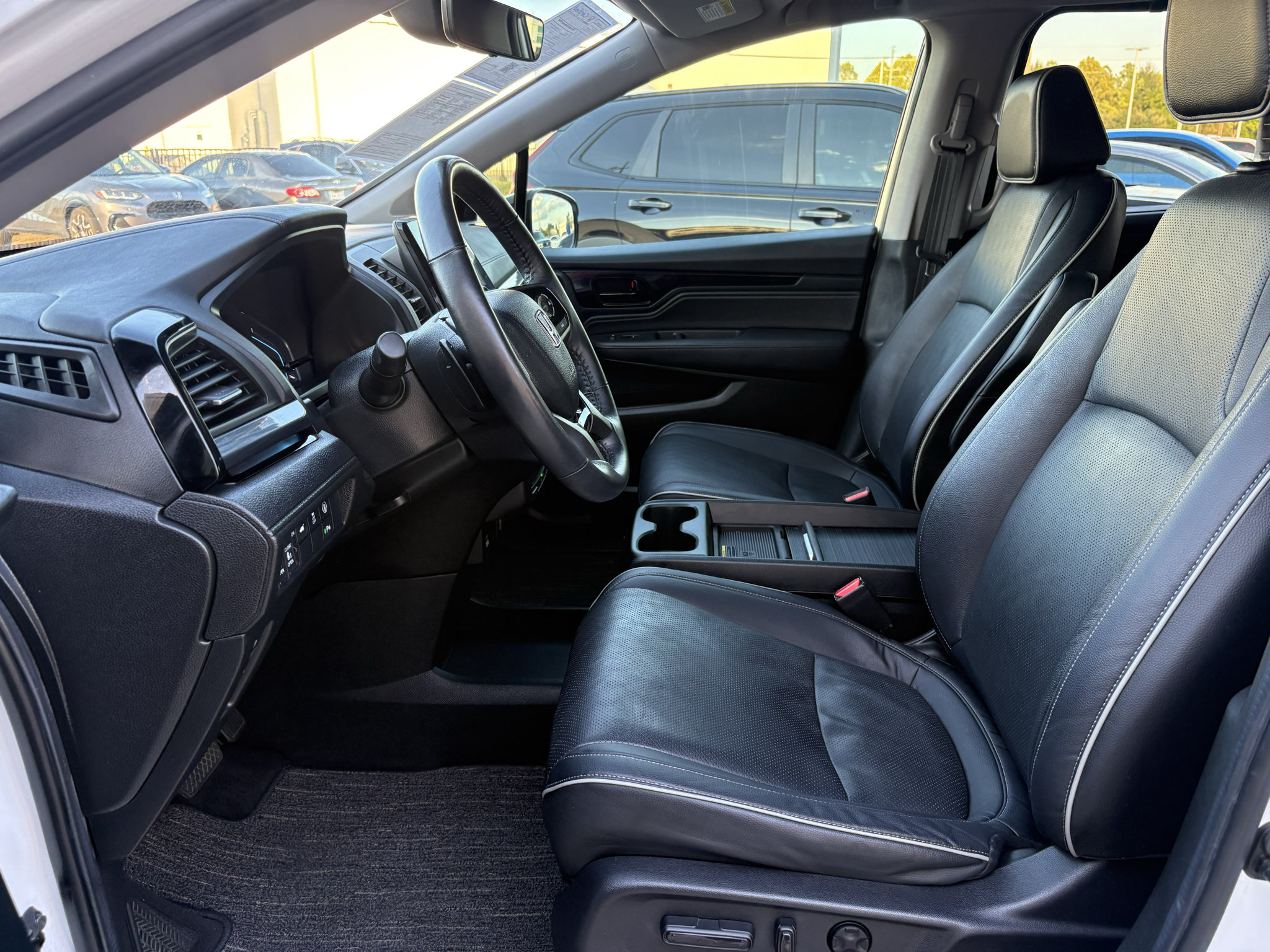 Certified 2024 Honda Odyssey Elite image 10