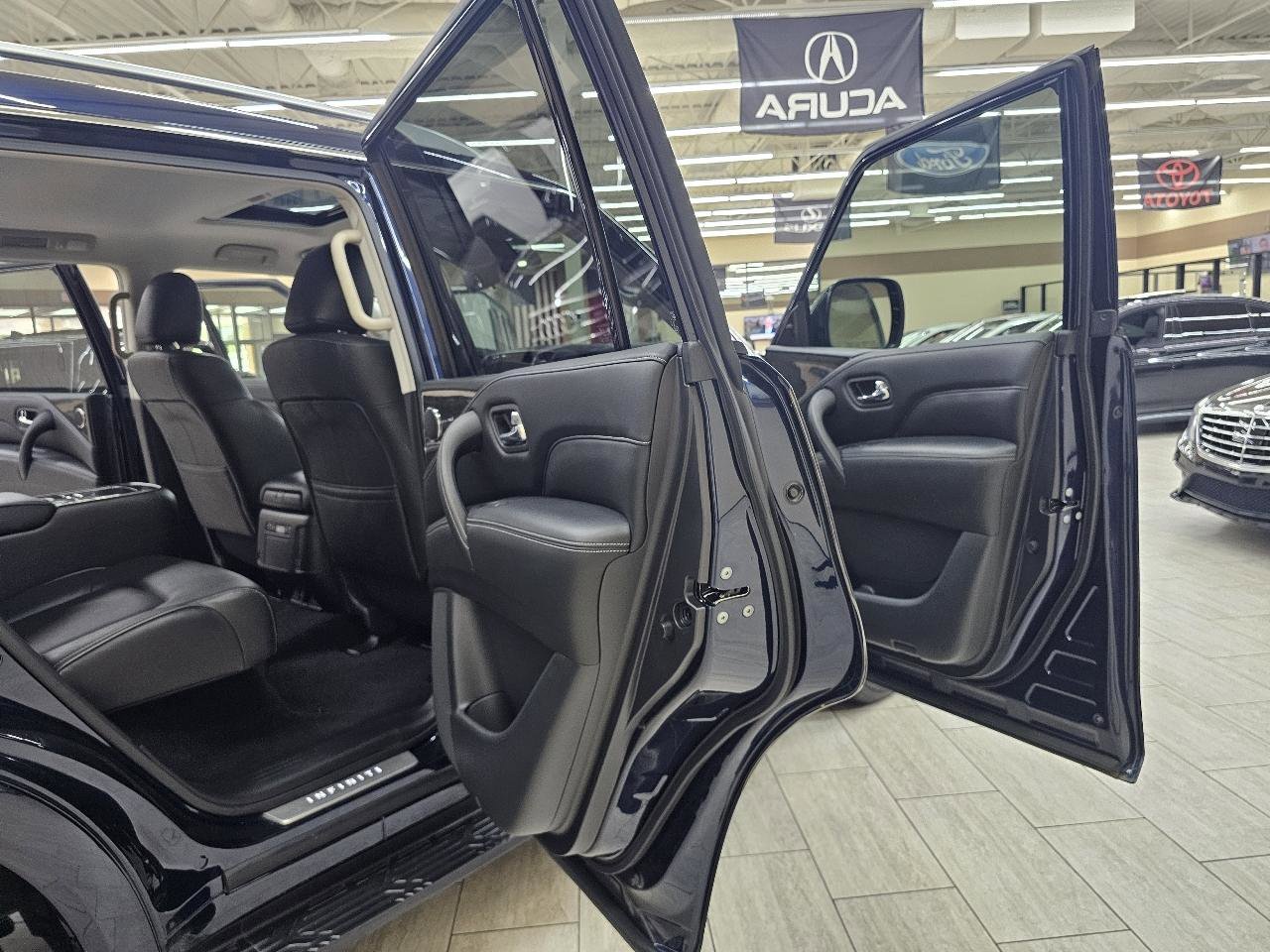 Used 2021 INFINITI QX80 Luxe w/ Cargo Package RWD image 17