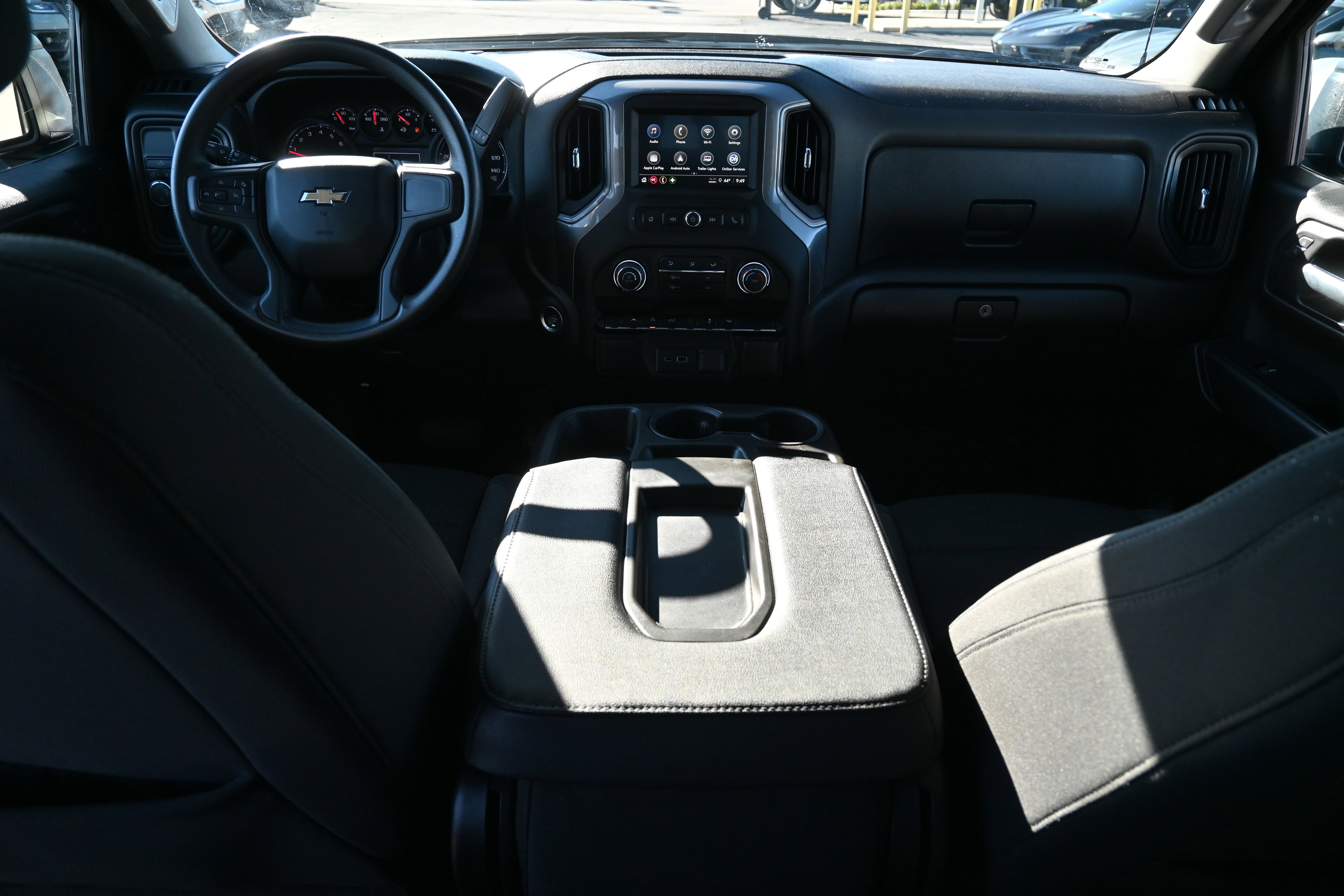 Used 2022 Chevrolet Silverado 1500 Custom image 3