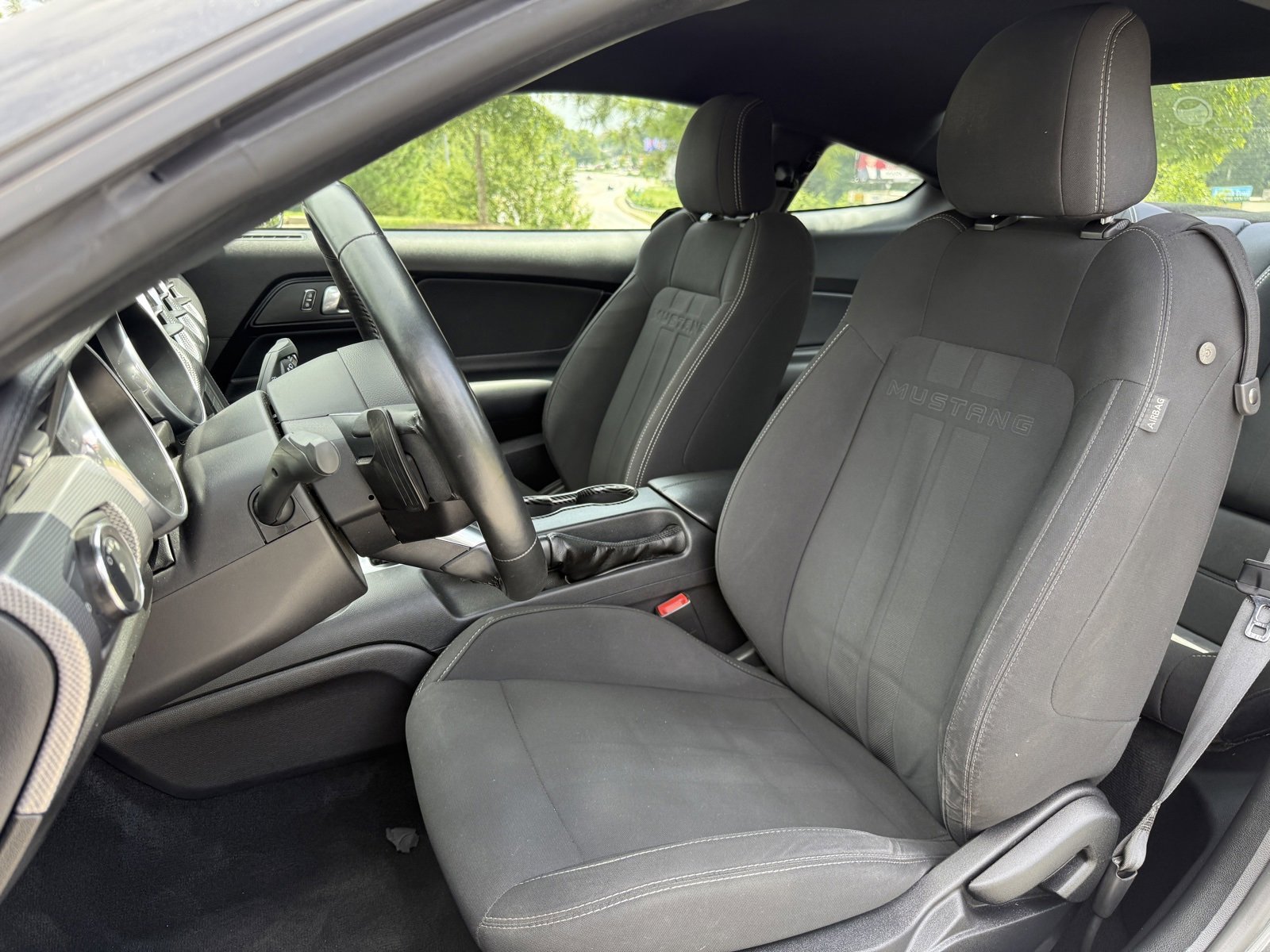 Used 2019 Ford Mustang GT image 36