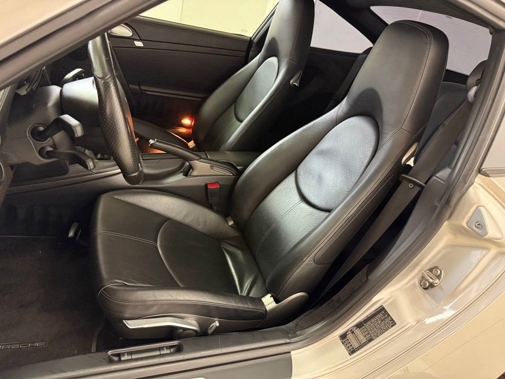 Used 2005 Porsche 911 Carrera image 40