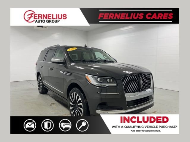 Used 2023 Lincoln Navigator Black Label image 1