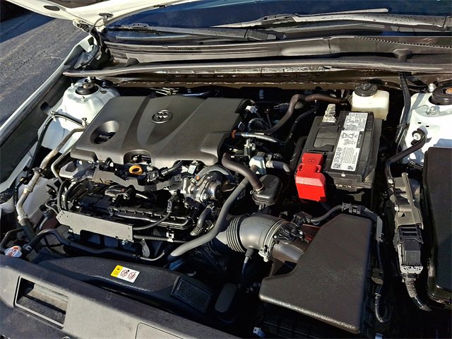 Used 2023 Toyota Camry LE image 27