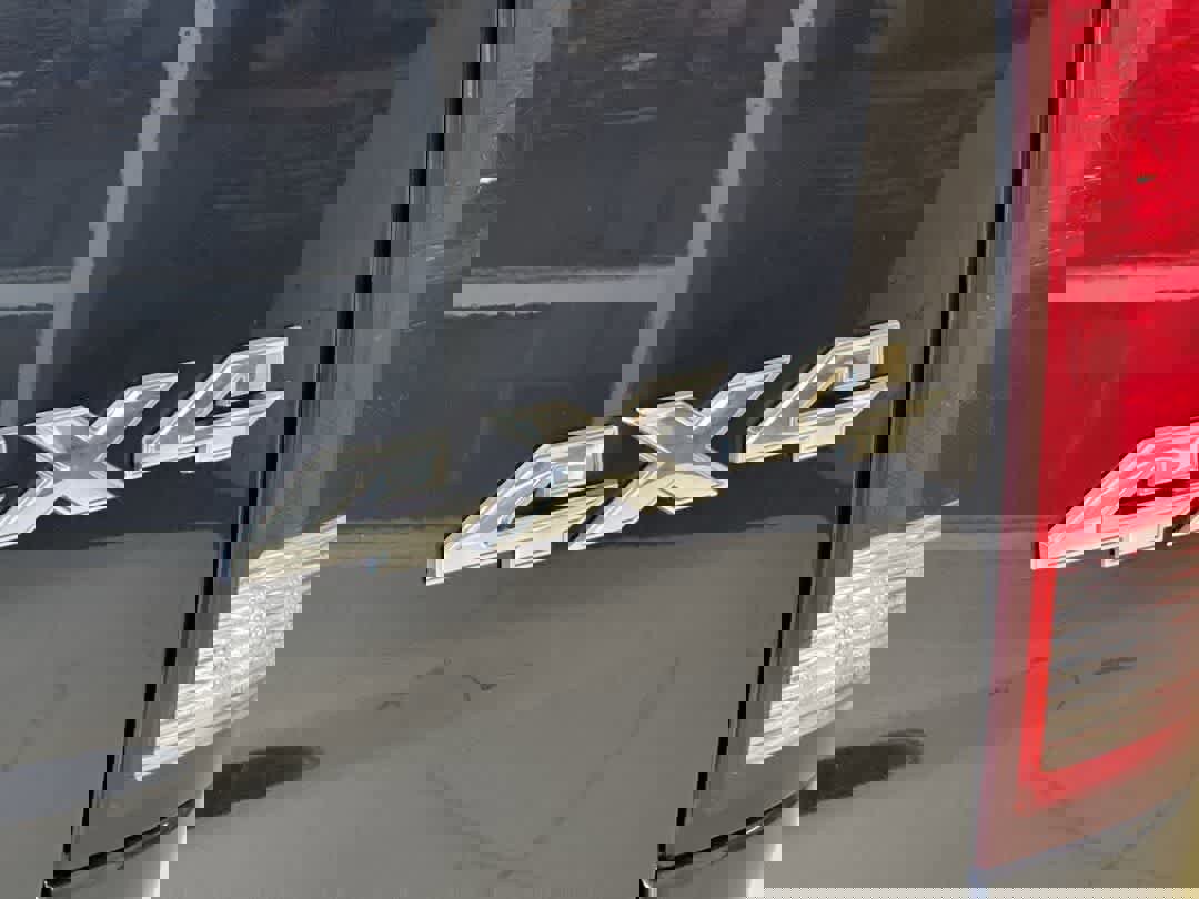 Used 2017 RAM 1500 Classic SLT image 12